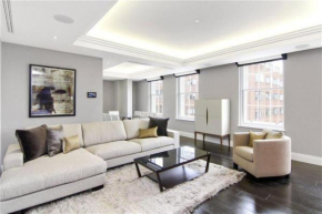 4 Million Pound Large Central Mayfair Sleeps 6